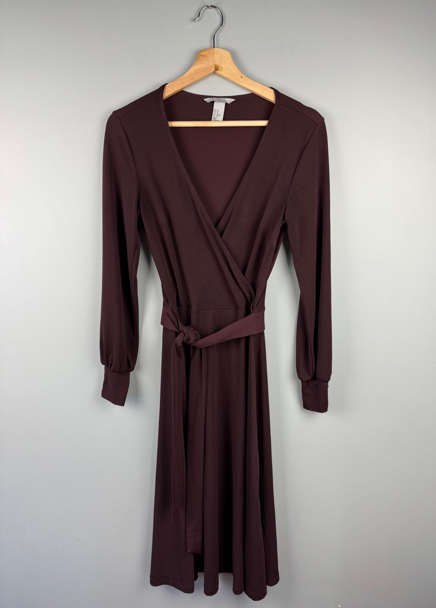 H&M Women’s XS Midi V-neck Dress
