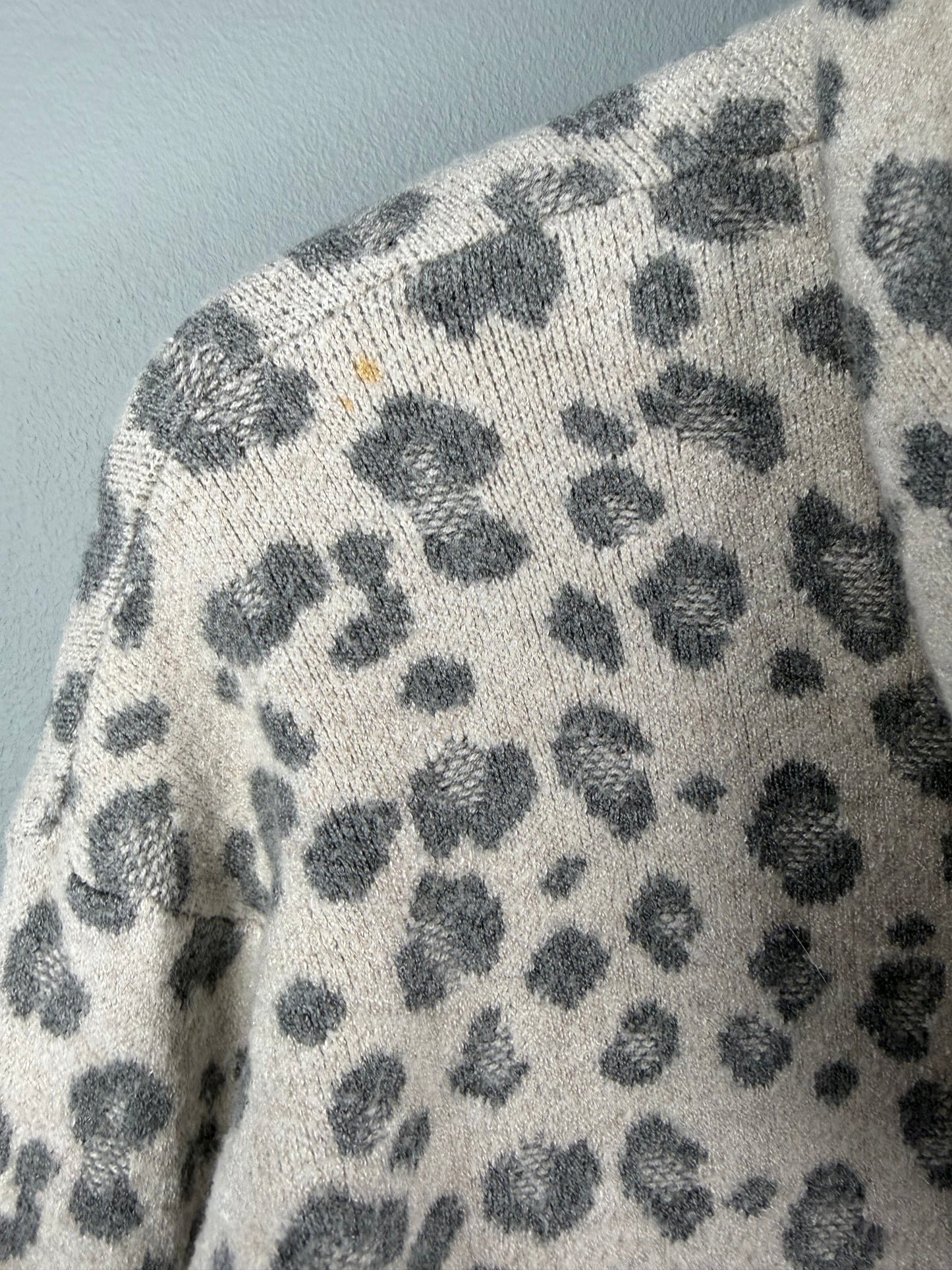 Denver Hayes Women’s XS Animal Print Hoodie