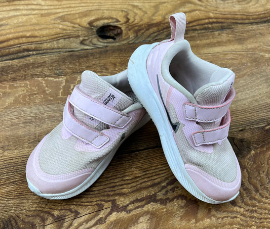 Nike 9C Velcro Running Shoe
