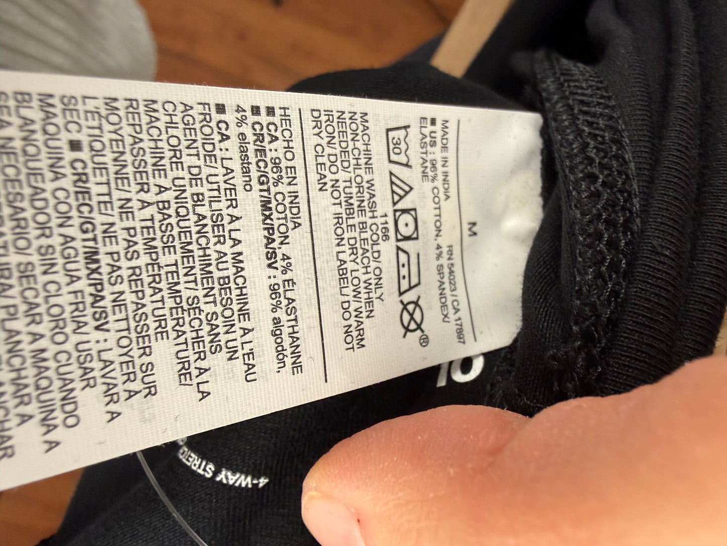 Old Navy Maternity Medium Stretch Short