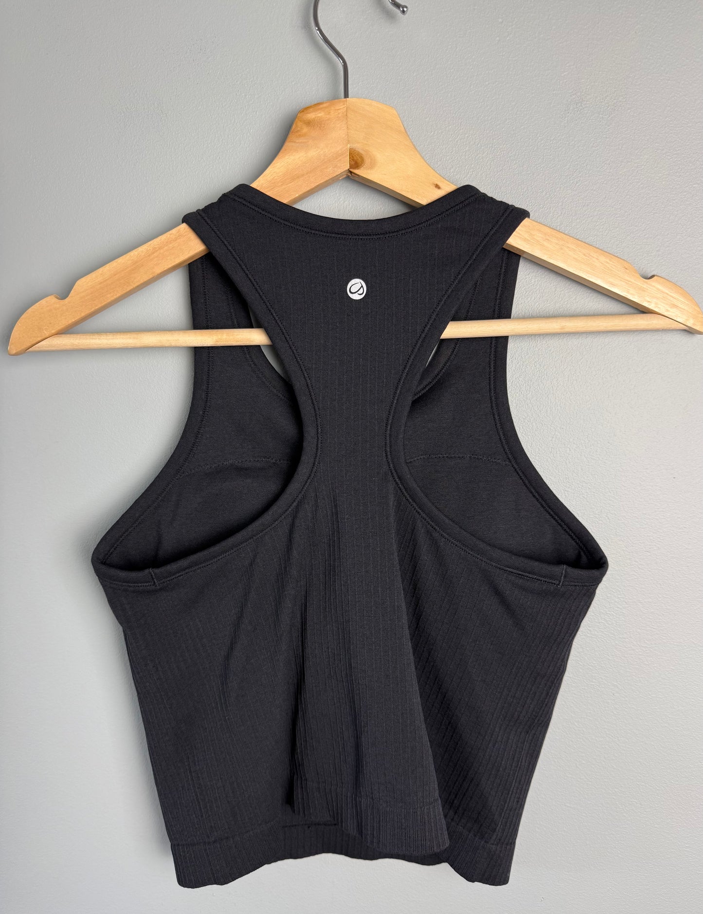 Ribbed Women’s Medium Sports Tank