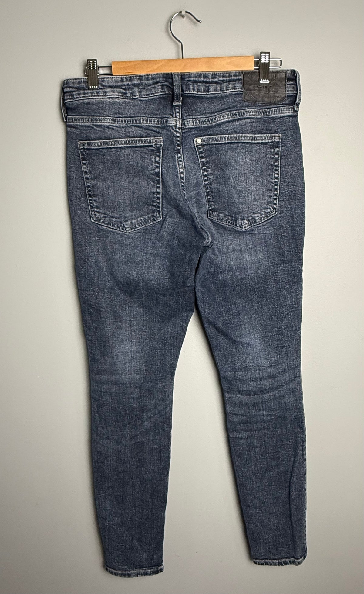&Denim Women’s 10 Skinny Mid Rise Jean