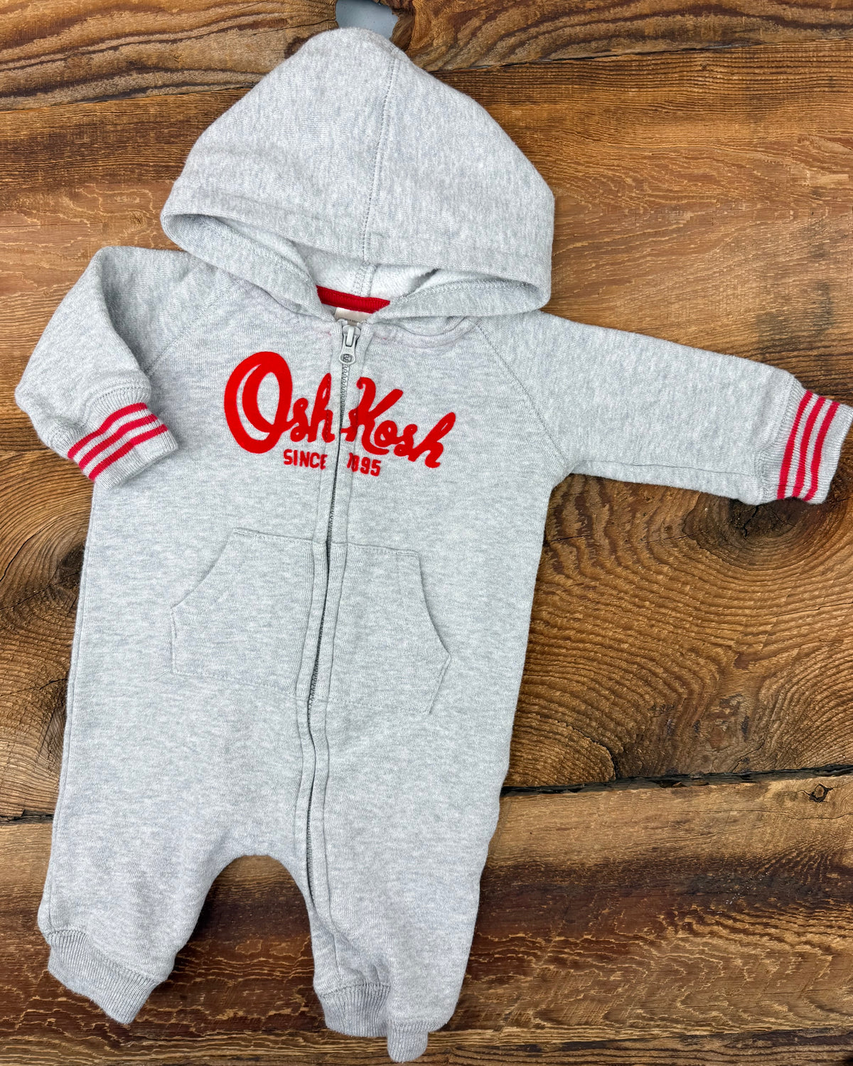 Oshkosh 0-3M Jumper