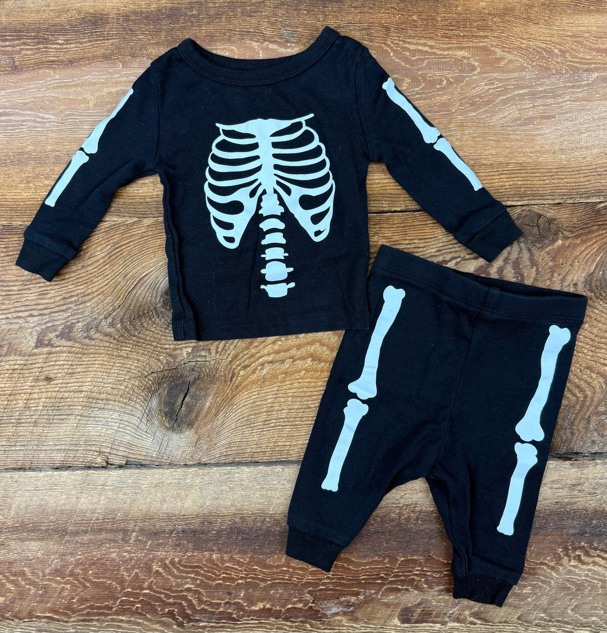 Joe Fresh 0-3M Skeleton Outfit