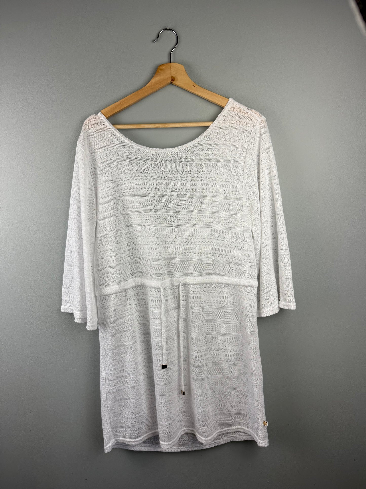 La Vie en Rose Women’s Medium Beach Cover up