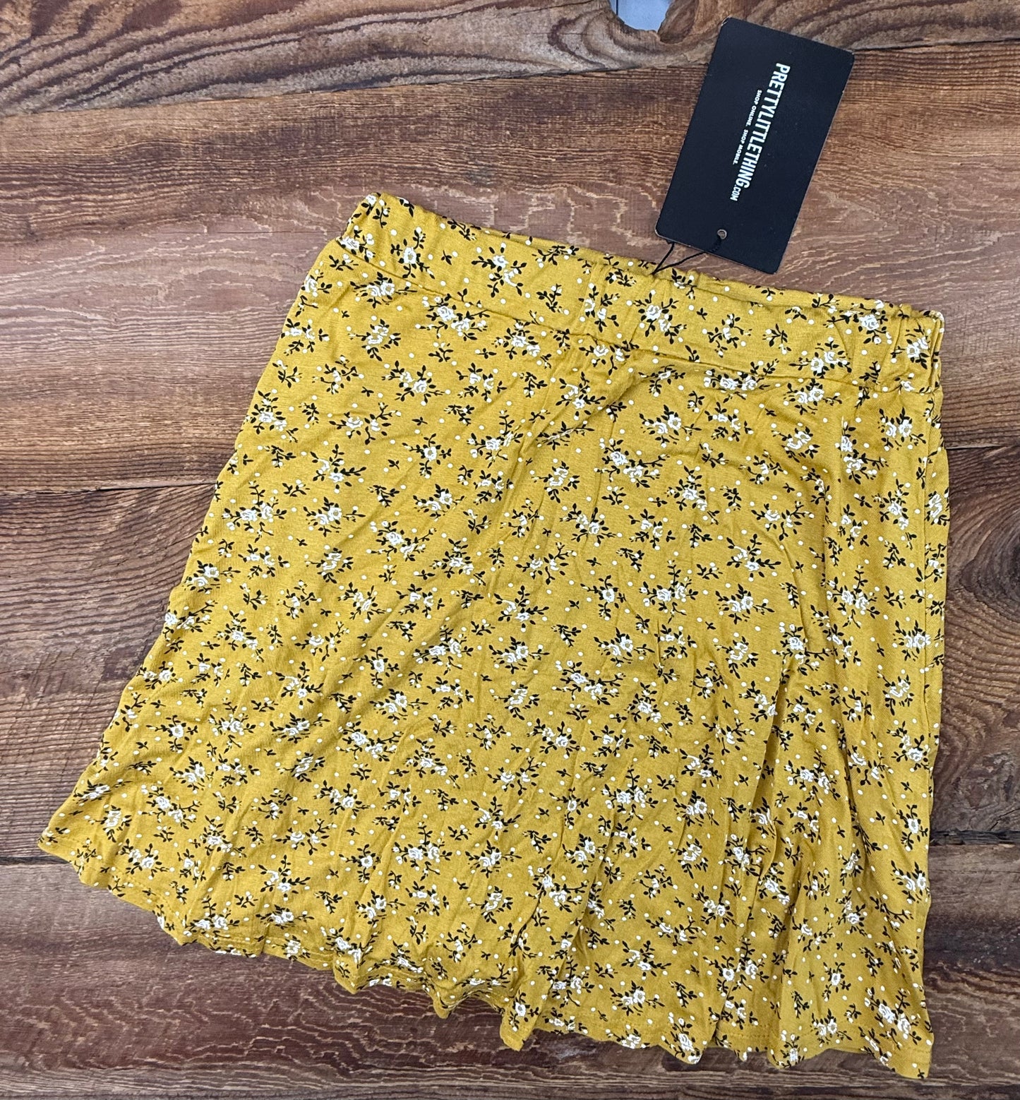 Pretty Little Thing 8Y Floral Skirt