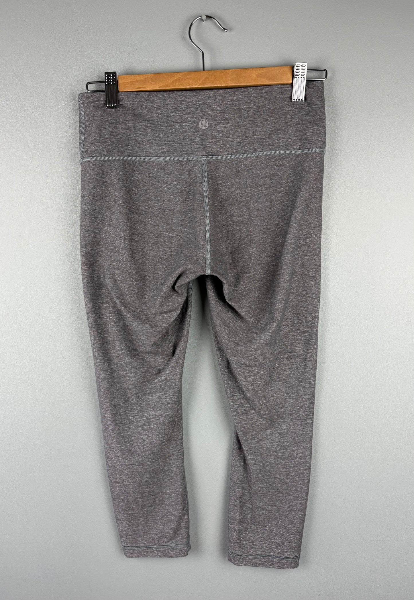 Lululemon Women’s 6 3/4 Legging