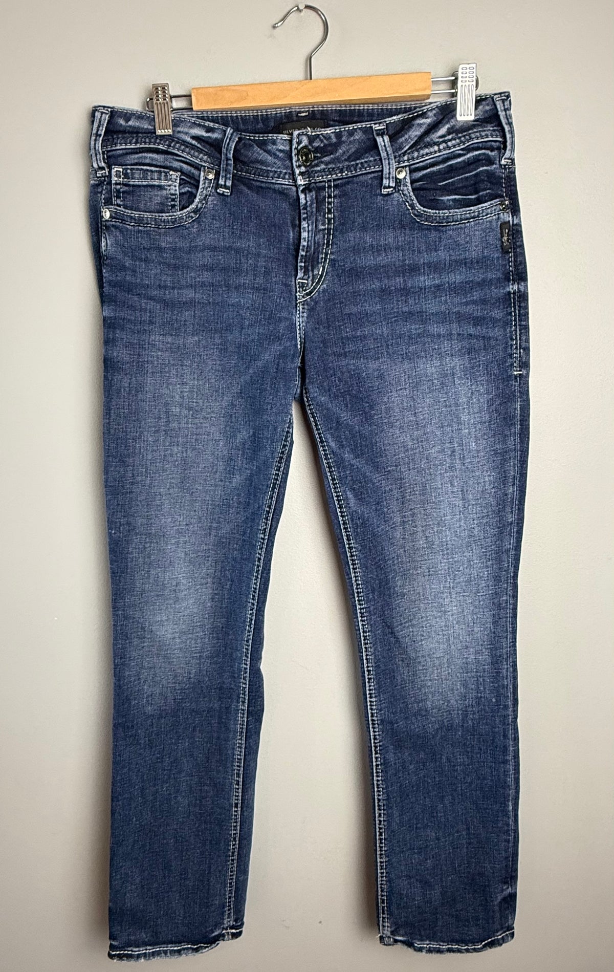 Silver Jeans Women’s W31/L30 Elyse Straight Jean
