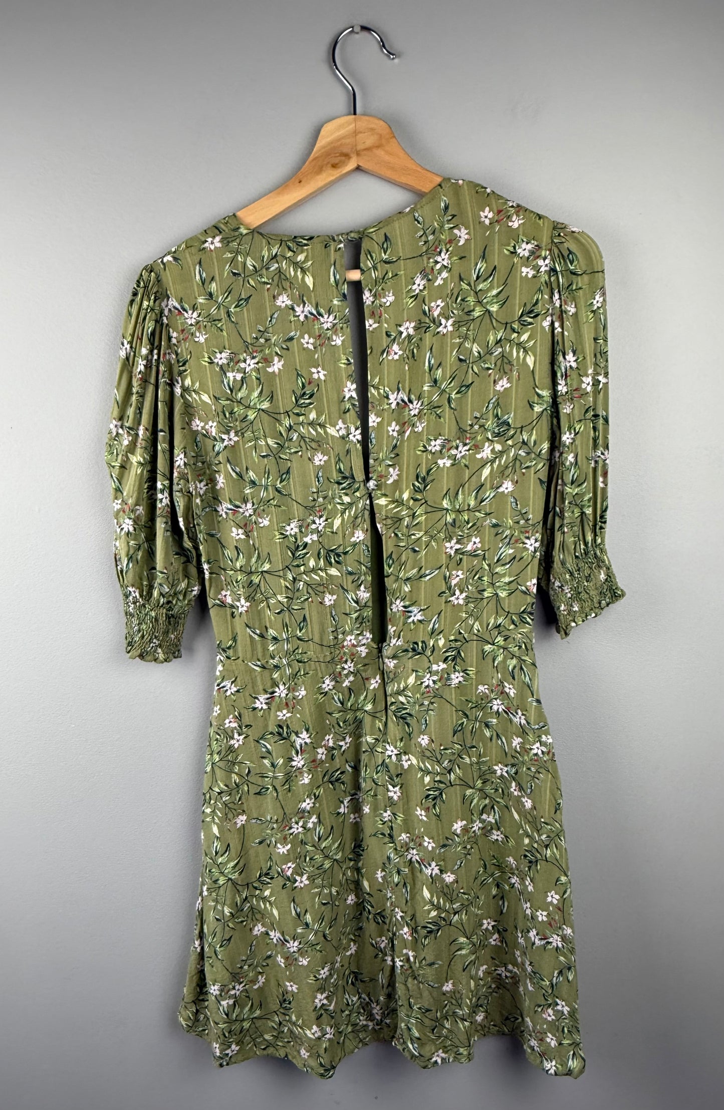 Mink Pink Women’s Small Floral Dress