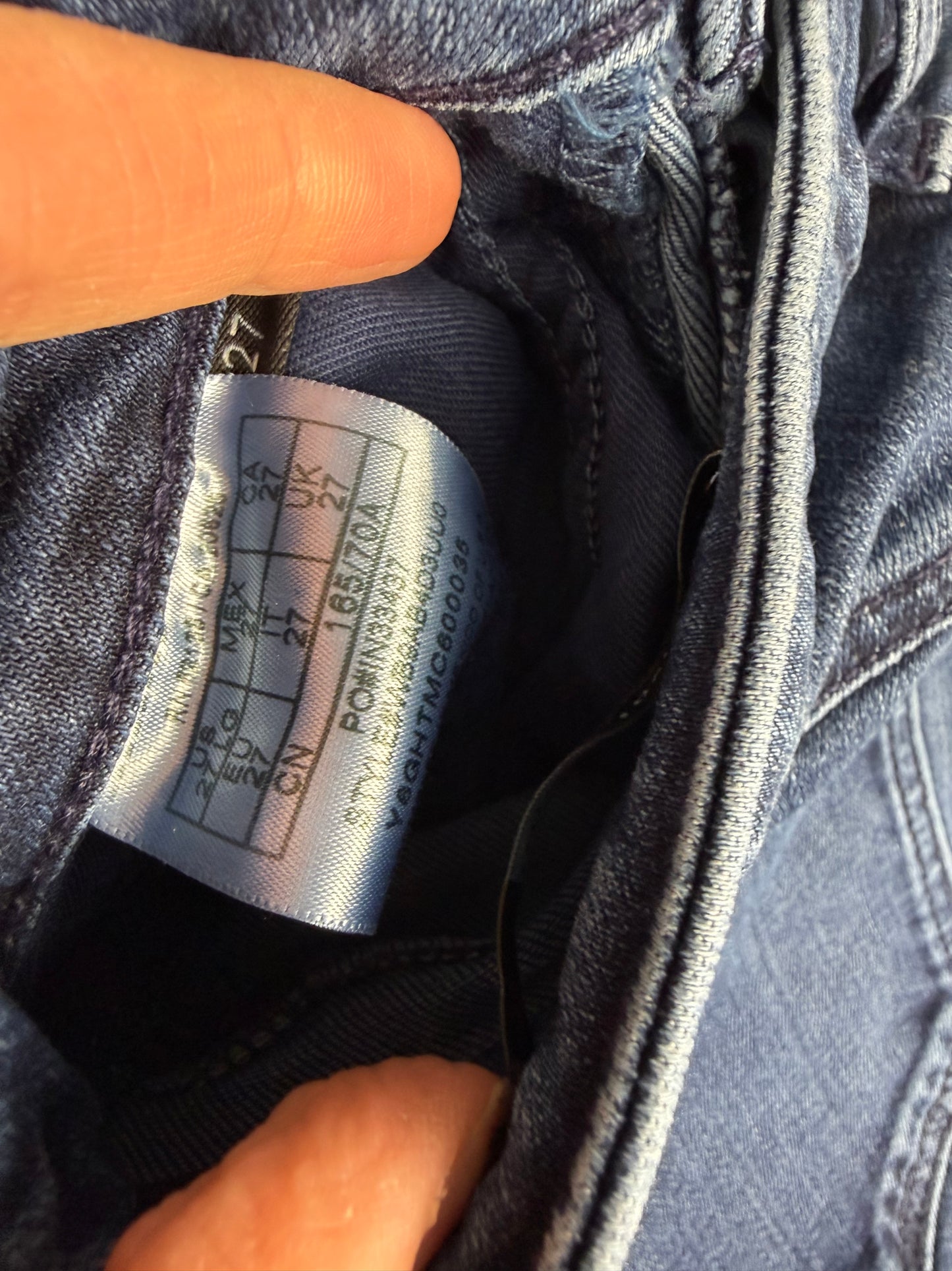 Guess Women’s 27 1981 Skinny Jean