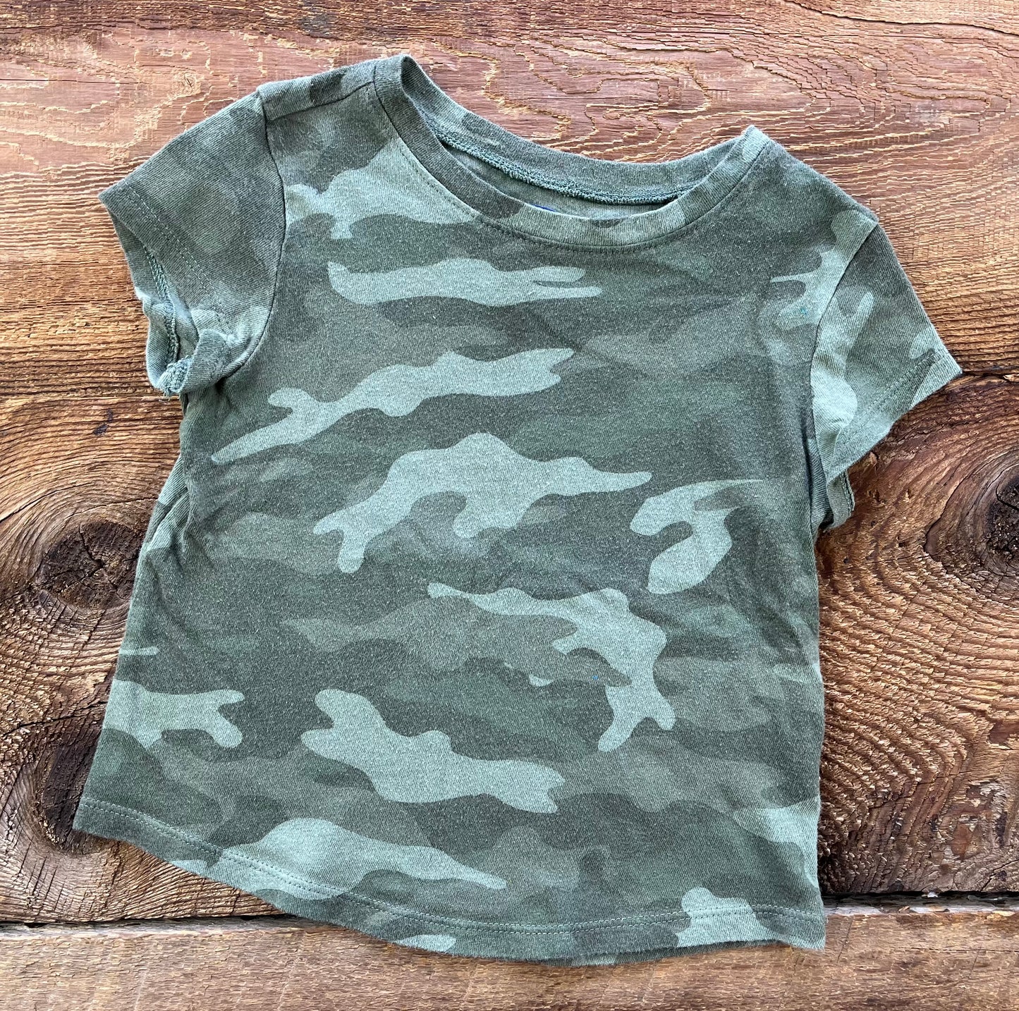 Old Navy 2T Camo Tee