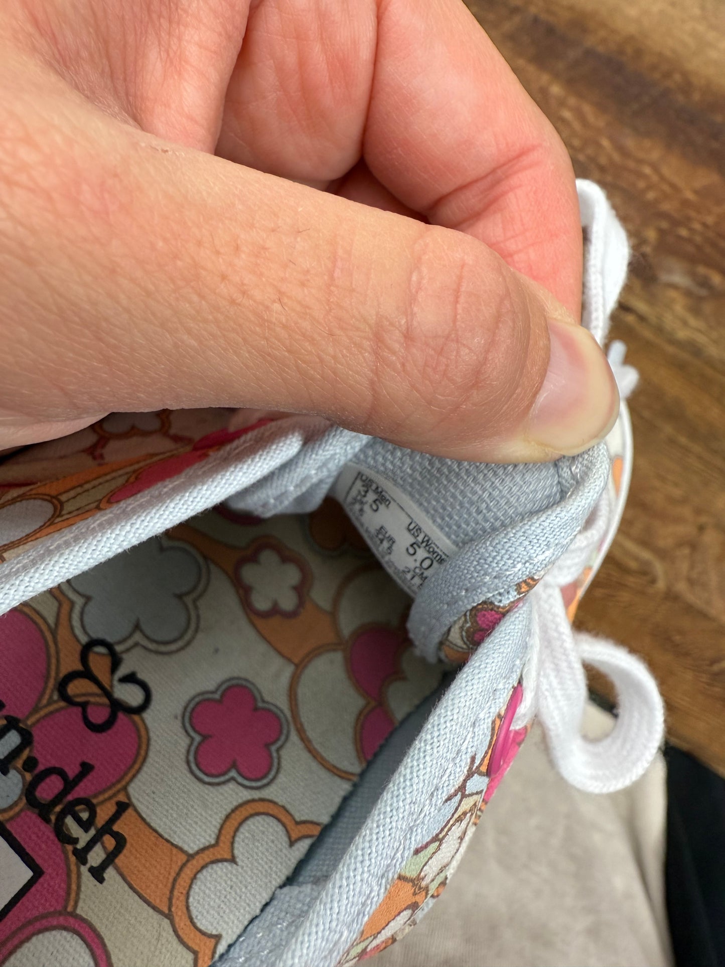 Vans Women’s size 5 Floral Platform Shoe