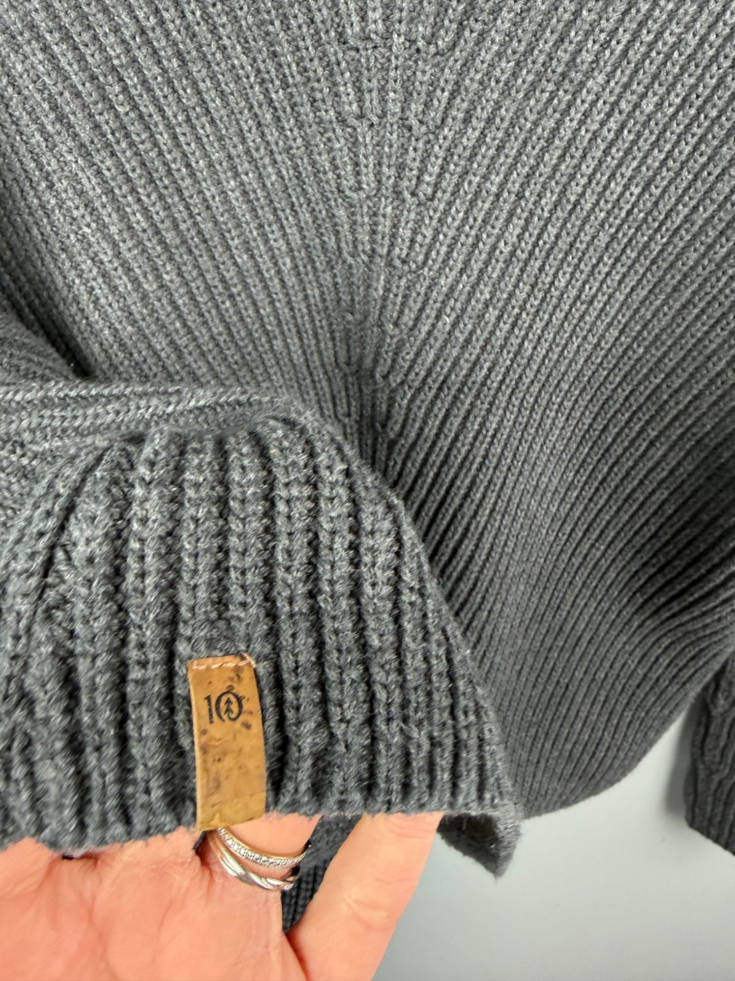 TenTree Medium Knit Sweater