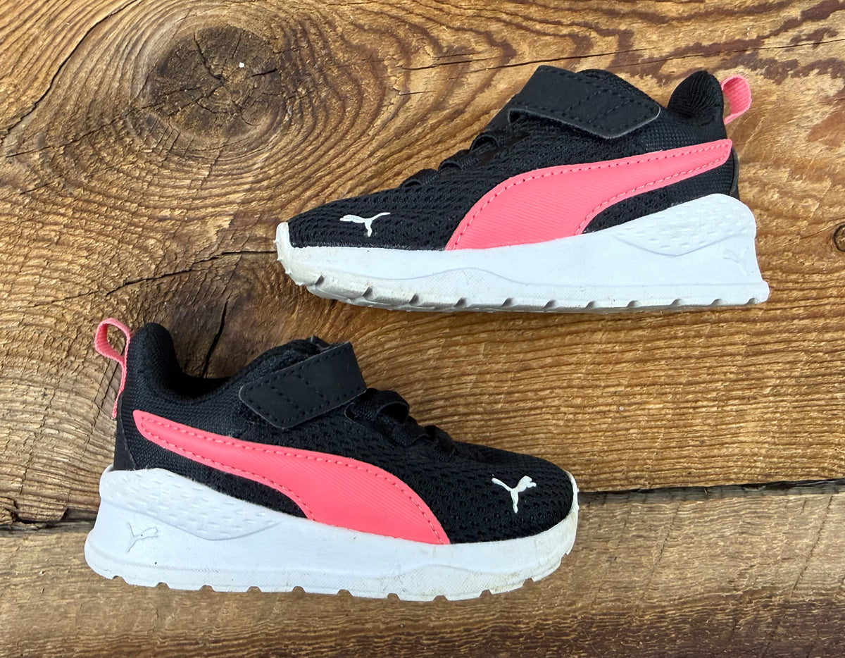 Puma 5C Running Shoe