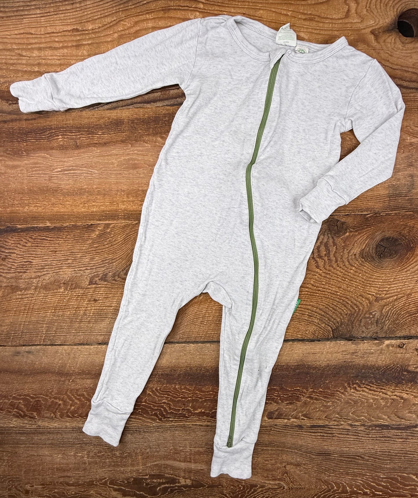 Parade Organics 2T Sleeper