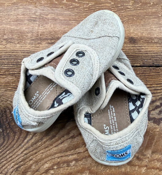 Toms 5T Shoe