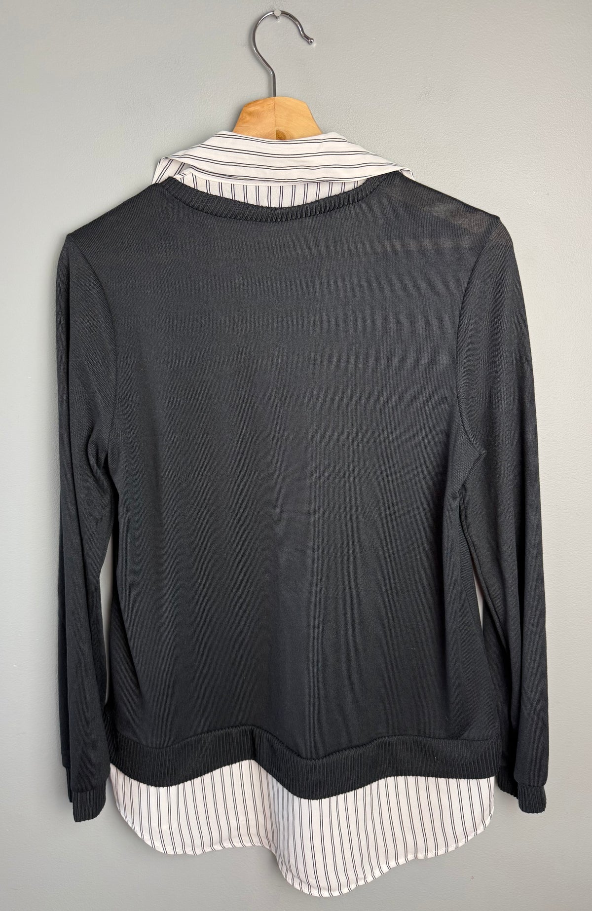 Lily Morgan Women's Medium Collared Shirt