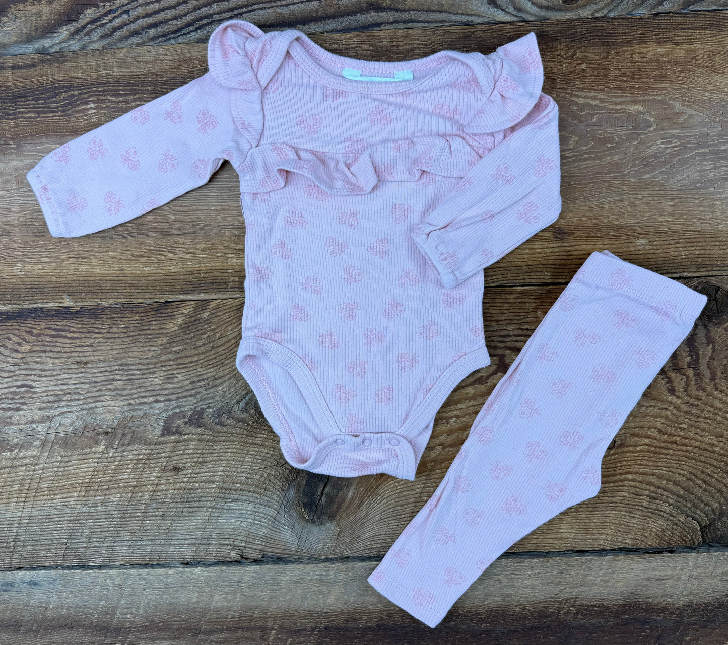 Emily & Oliver 3-6M Floral Ruffle Outfit