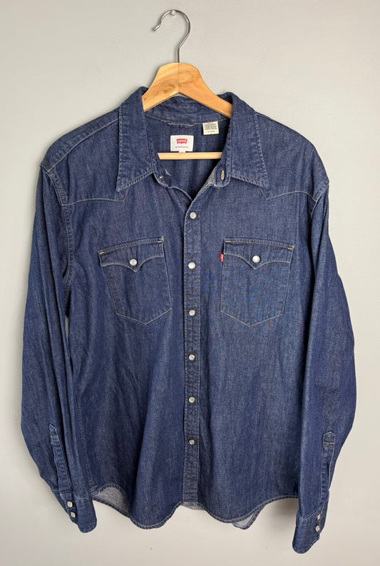 Levi’s Women’s XL Jean Shirt