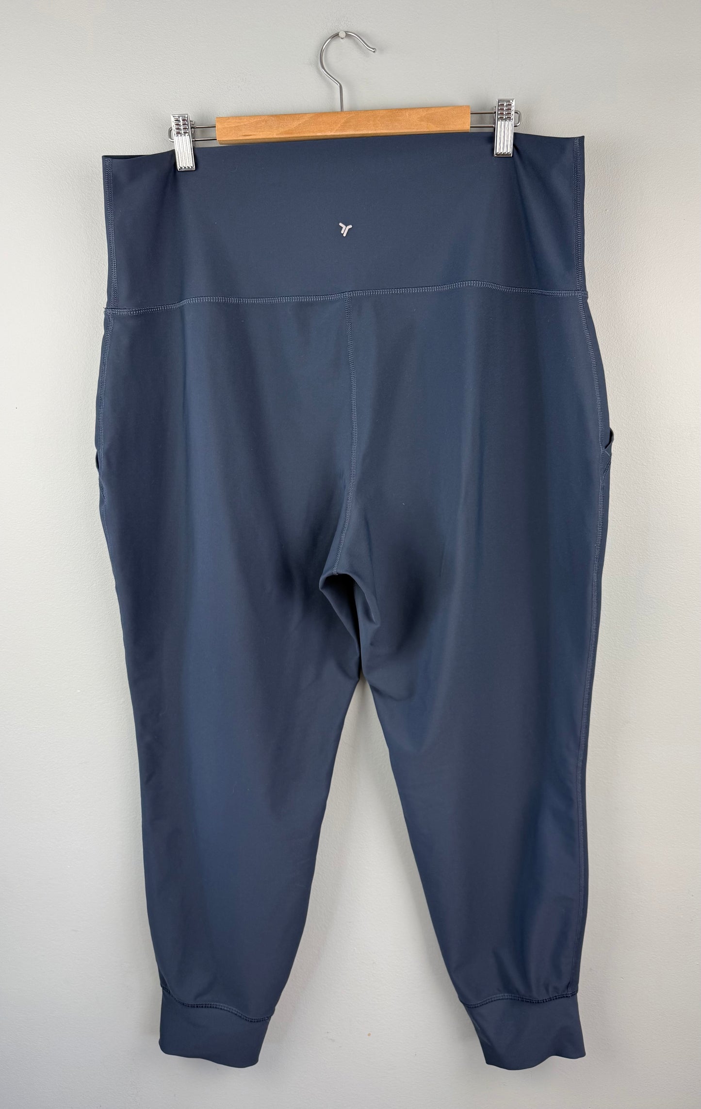 Old Navy Maternity XL High Rise Joggers