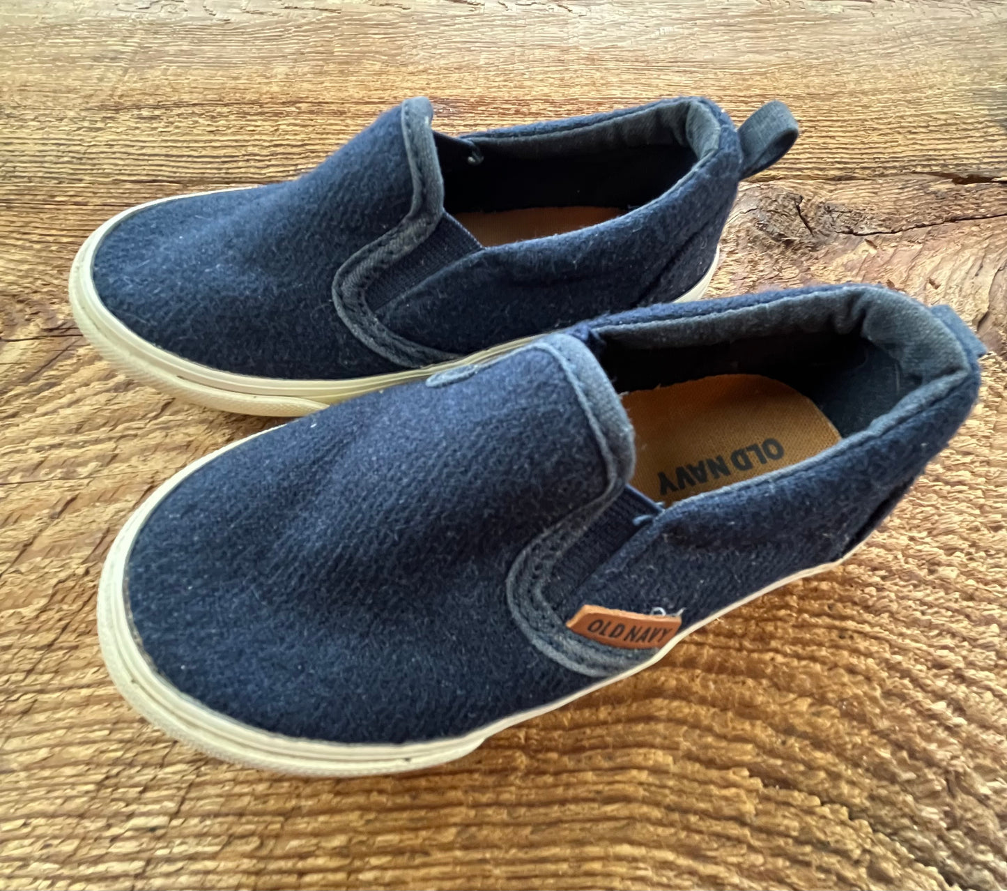 Old Navy 6T Slip on Shoe