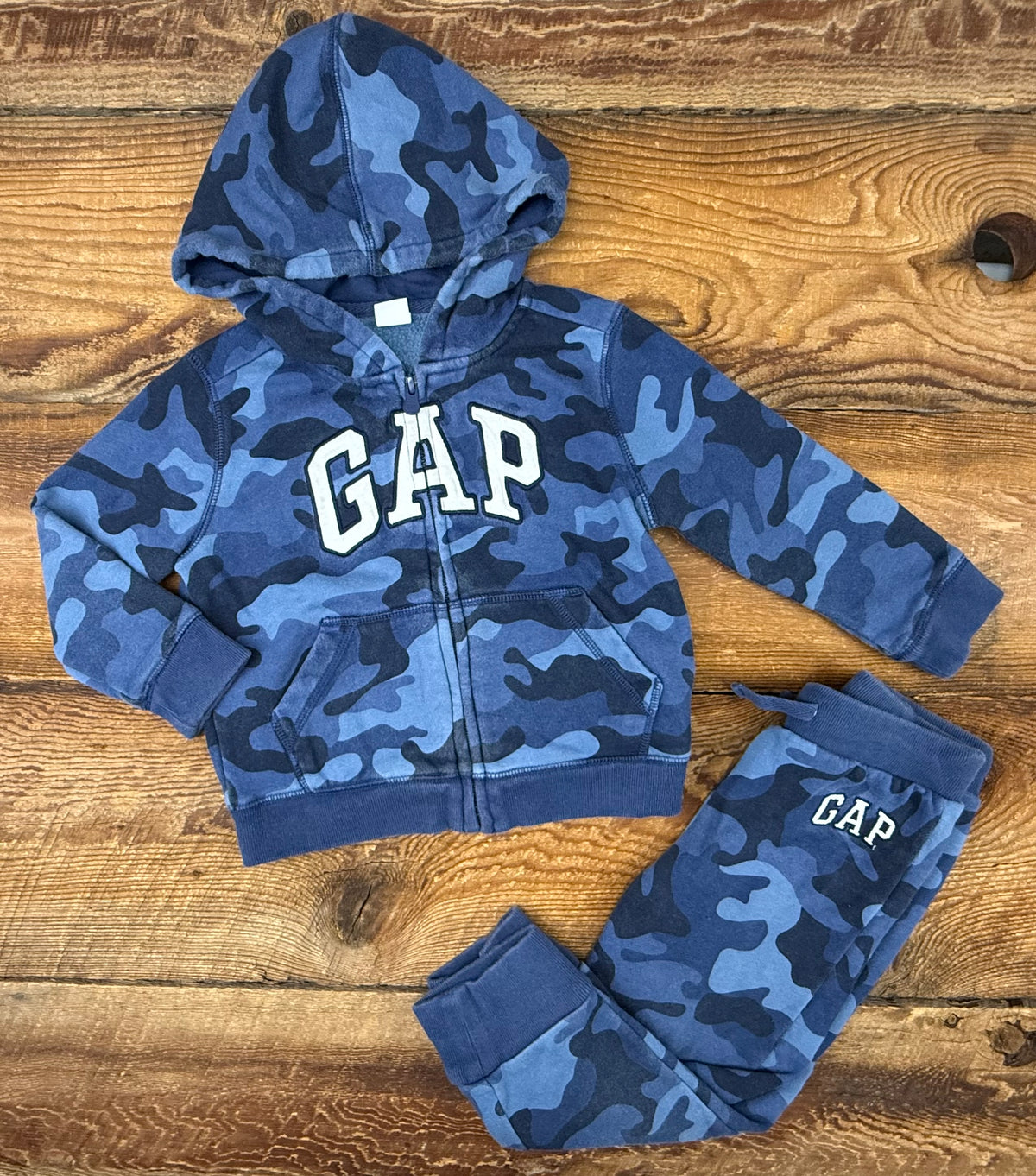 Gap 3T Camo Jogger Set