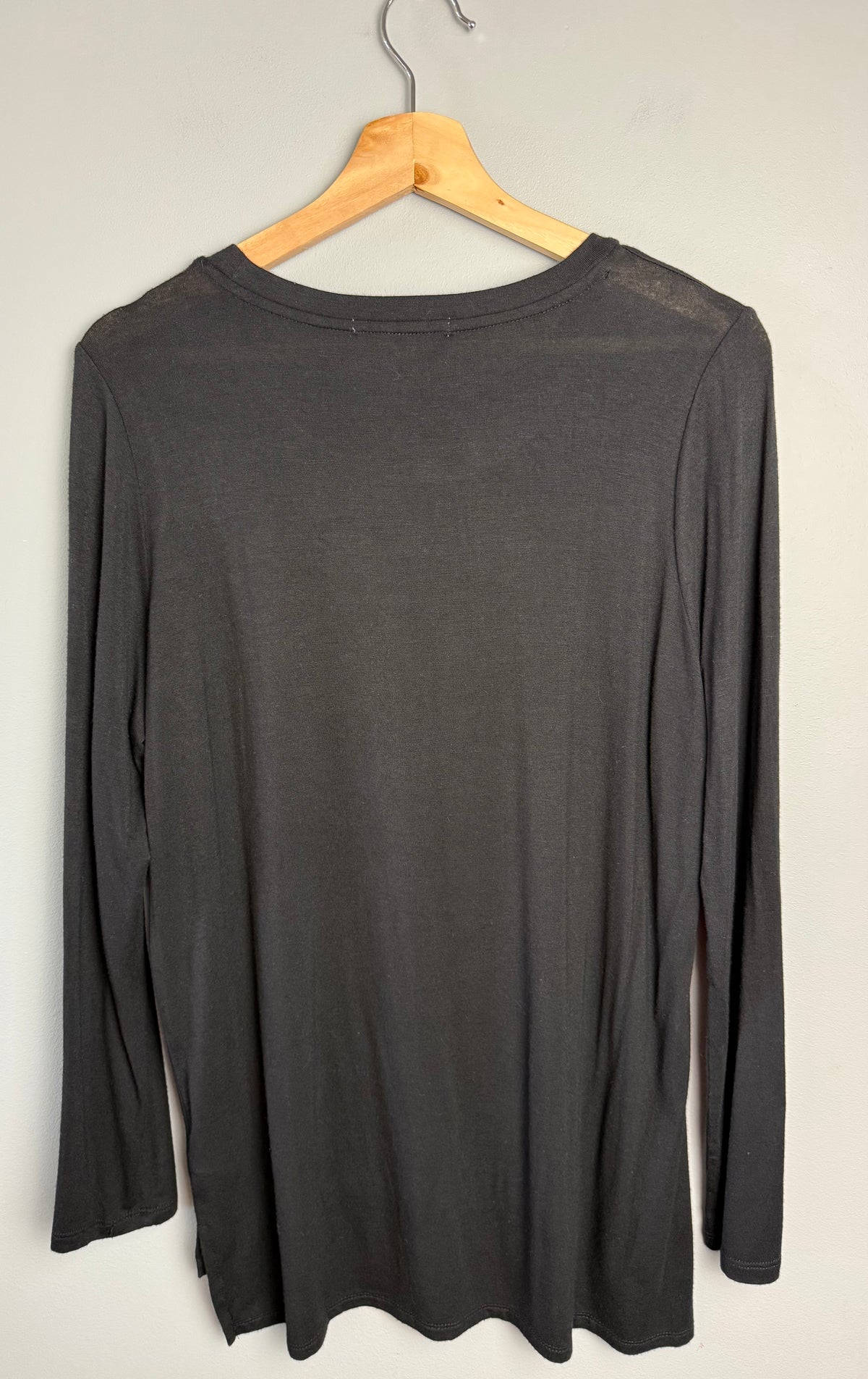 Cyrus Women's Medium Long Sleeve Shirt