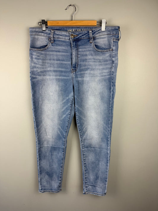 American Eagle Women’s 16 Hi-Rise Crop Jegging