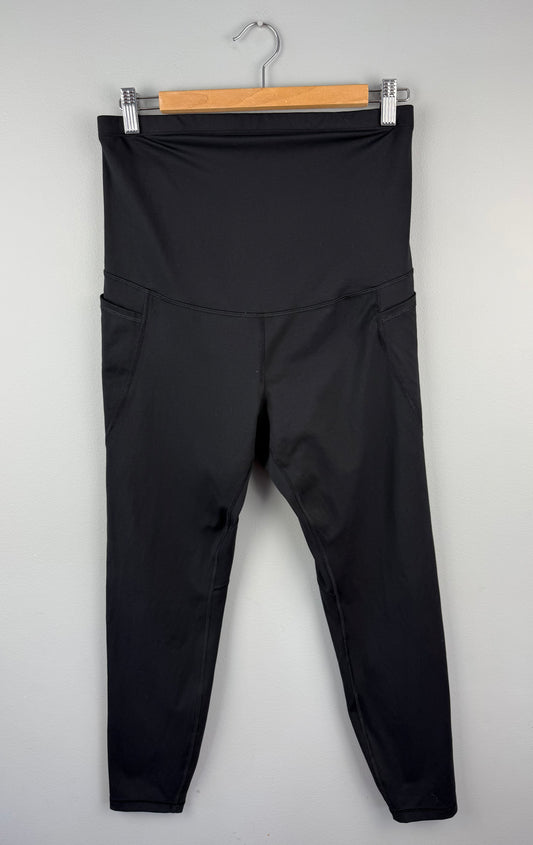 Old Navy Maternity Medium Elevate Legging