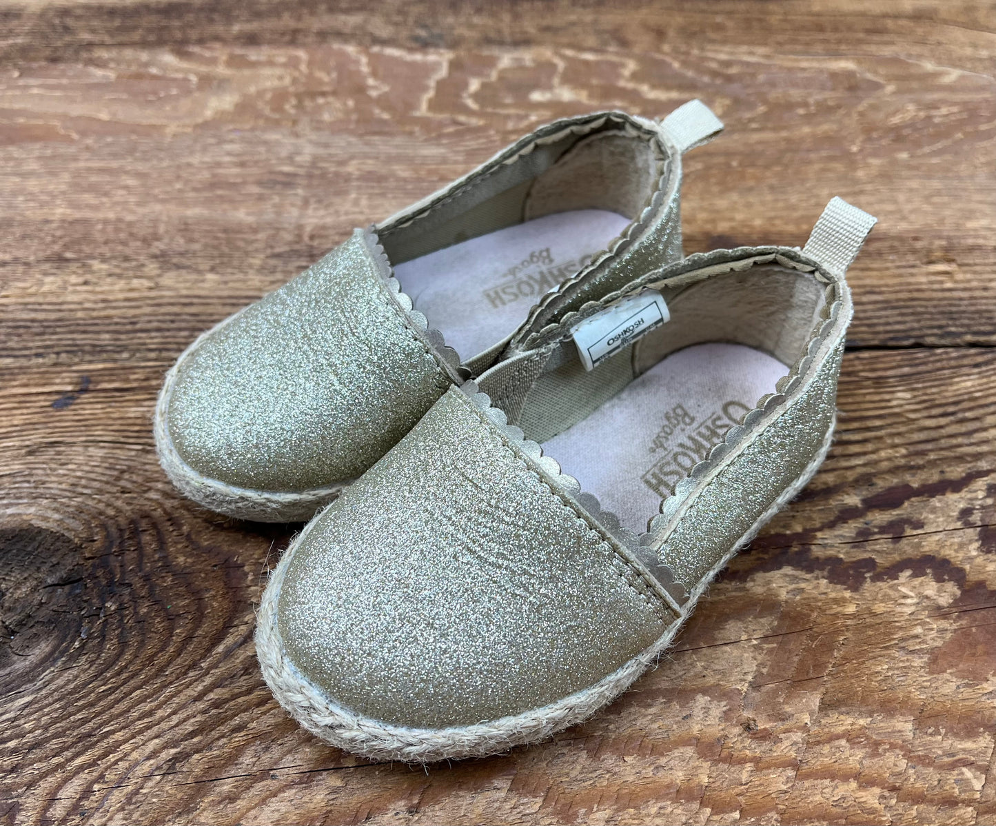 Oshkosh 5C Sparkle Flat