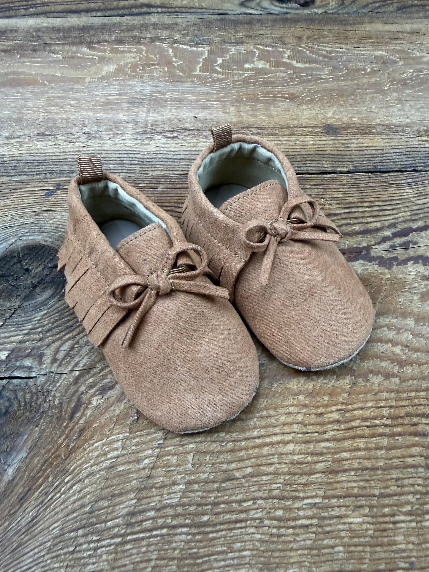 Old Navy 6-12M Fringe Shoe