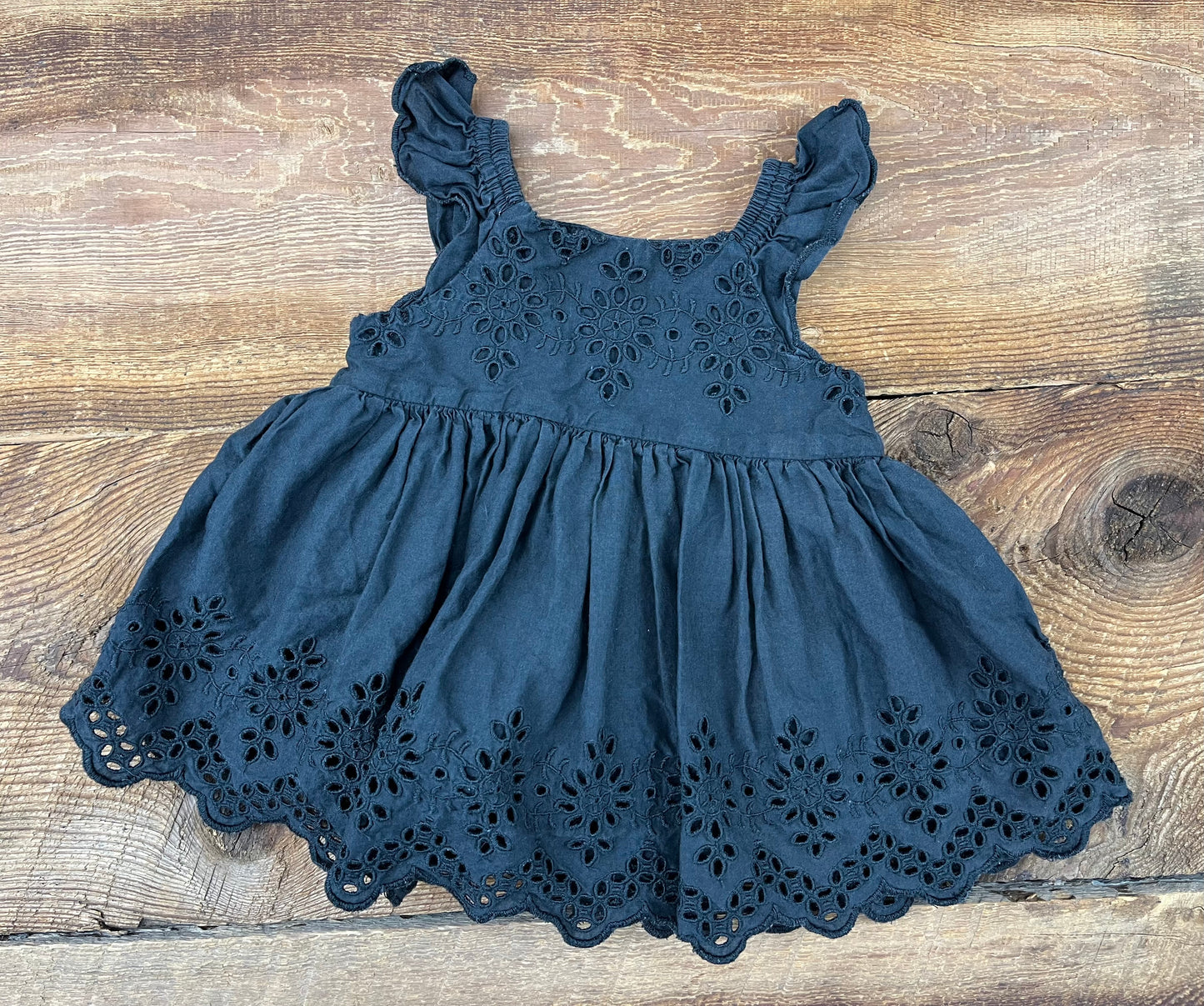 Gap 0-3M Eyelet Dress