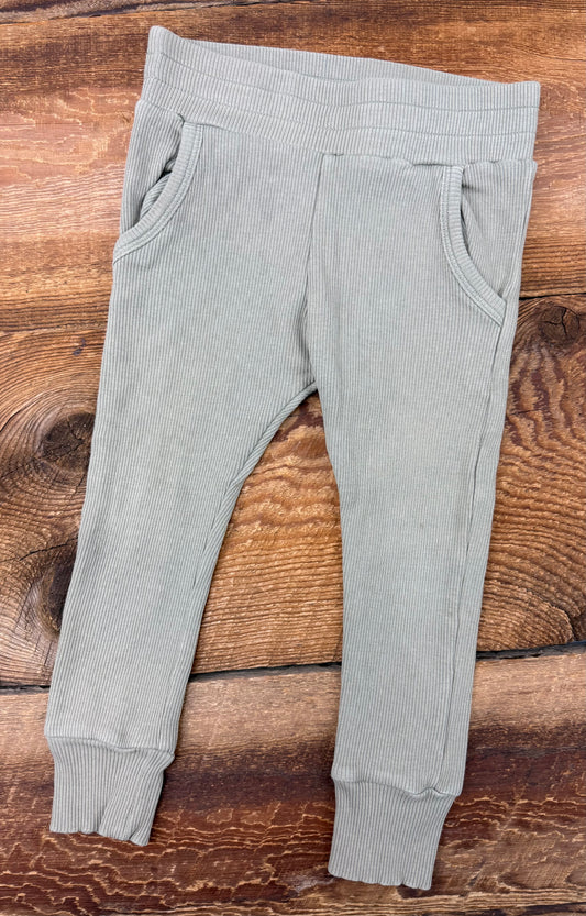 Mebie Baby 2T Ribbed Jogger