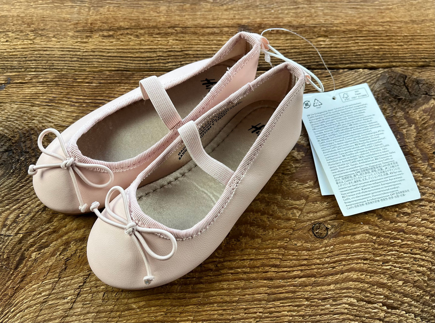 H&M 7.5T Ballet Flats