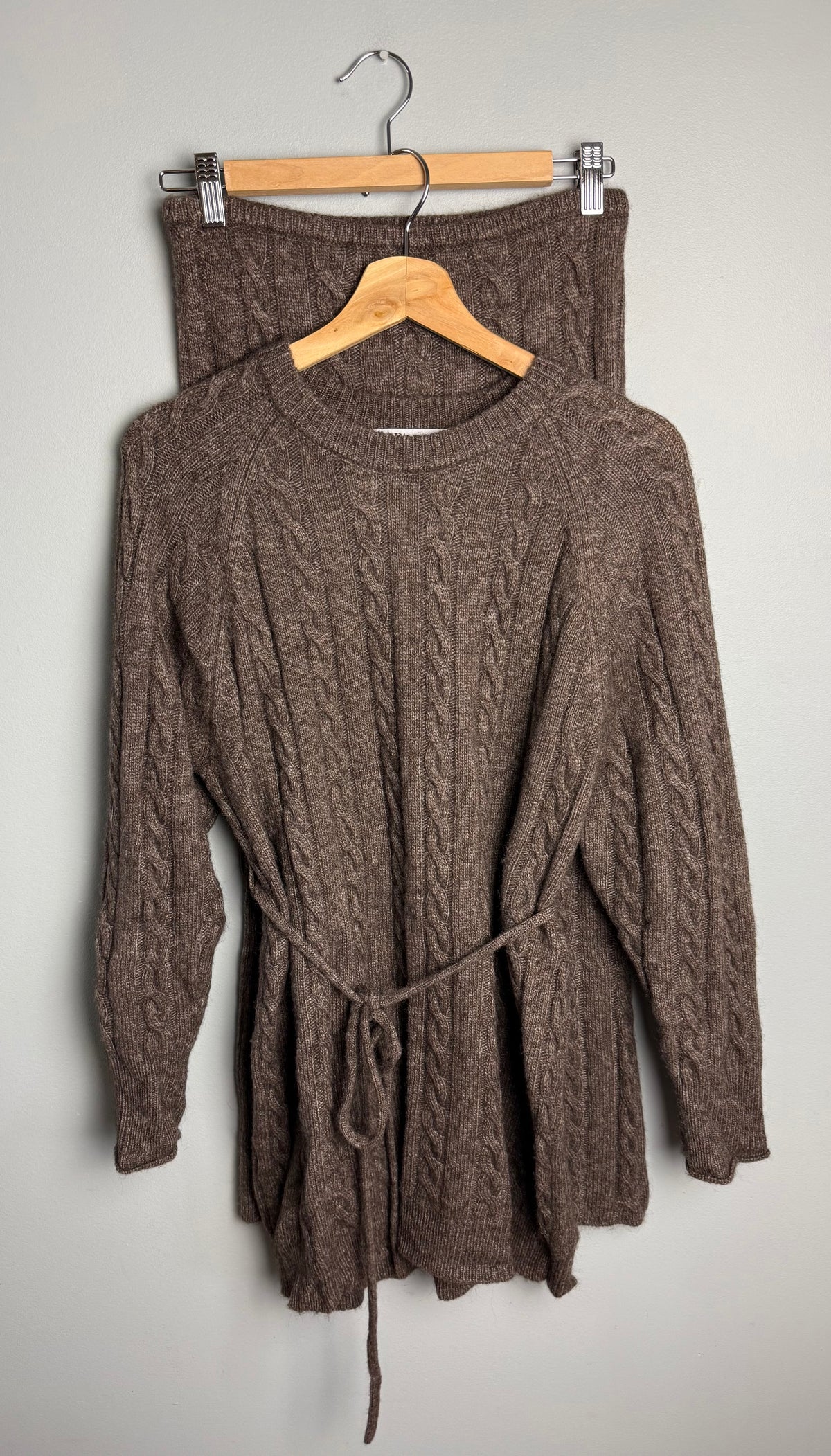 Zara Women’s Medium Wool Blend Set