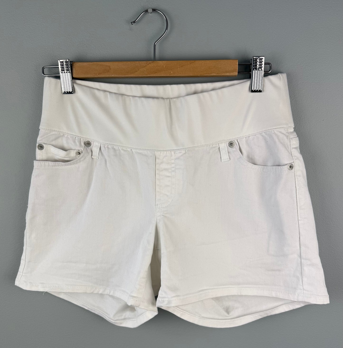 Gap Maternity 27R Summer Short