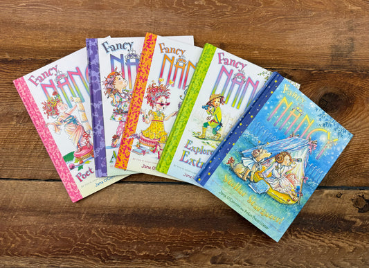 Set of 5 Fancy Nancy Books