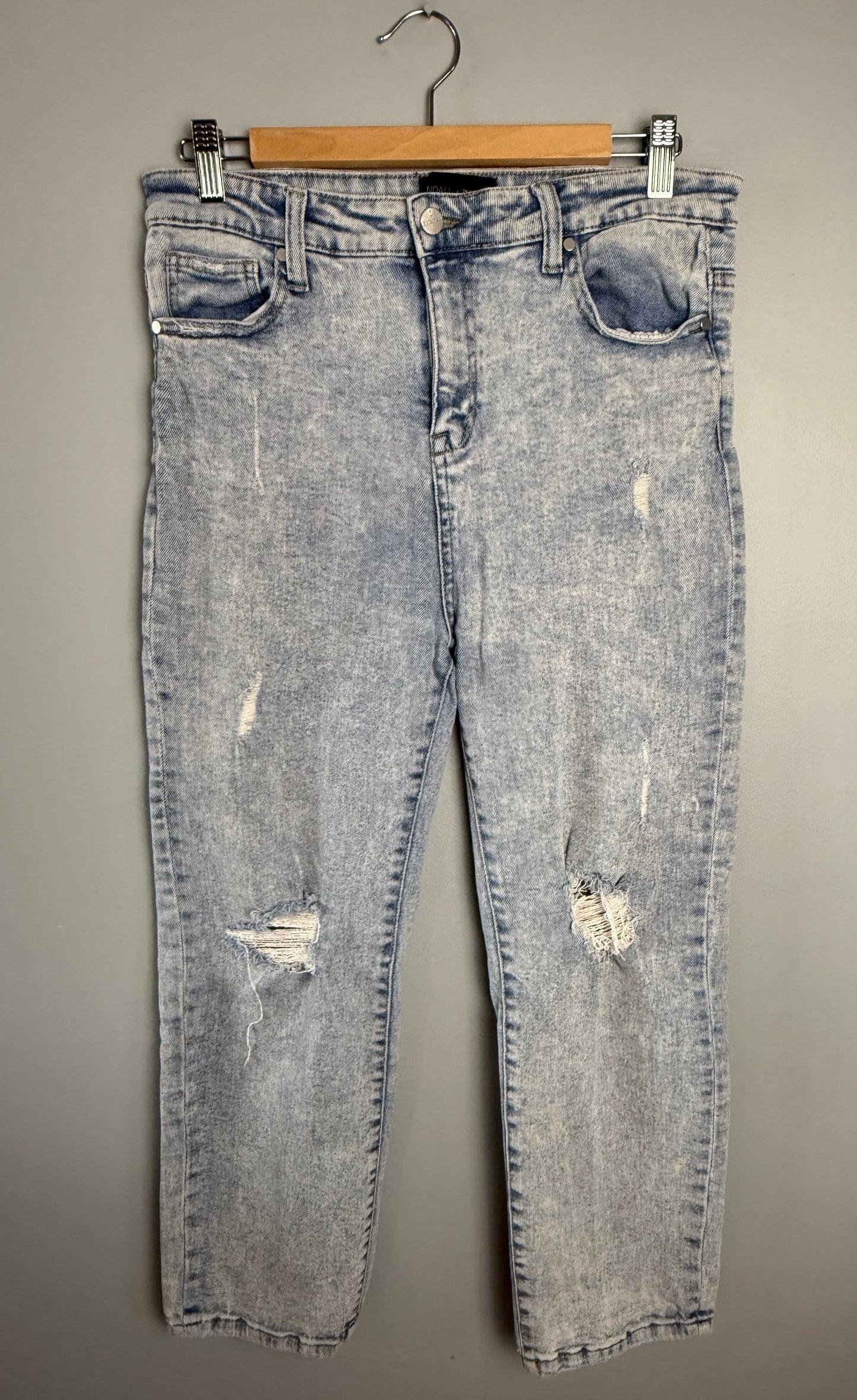 Kendall + Kylie Women’s 11/30 High Rise Straight Jean