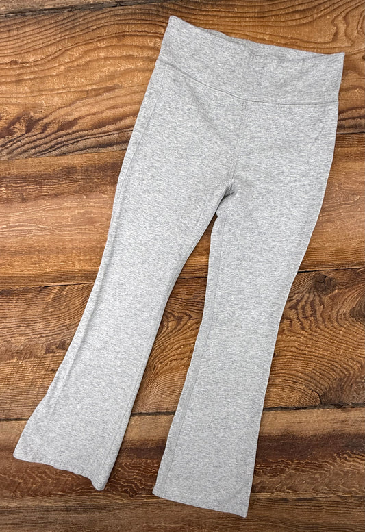 Gap Small (6-7) Flared Pant