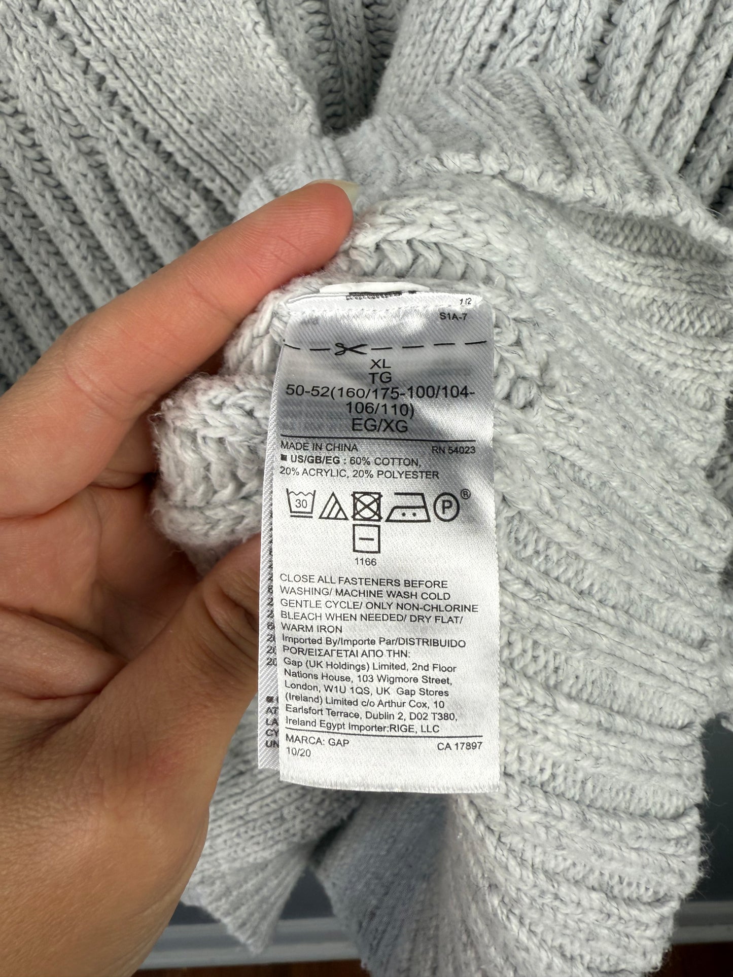 Gap Women’s XL Chunky Knit Cardigan Sweater