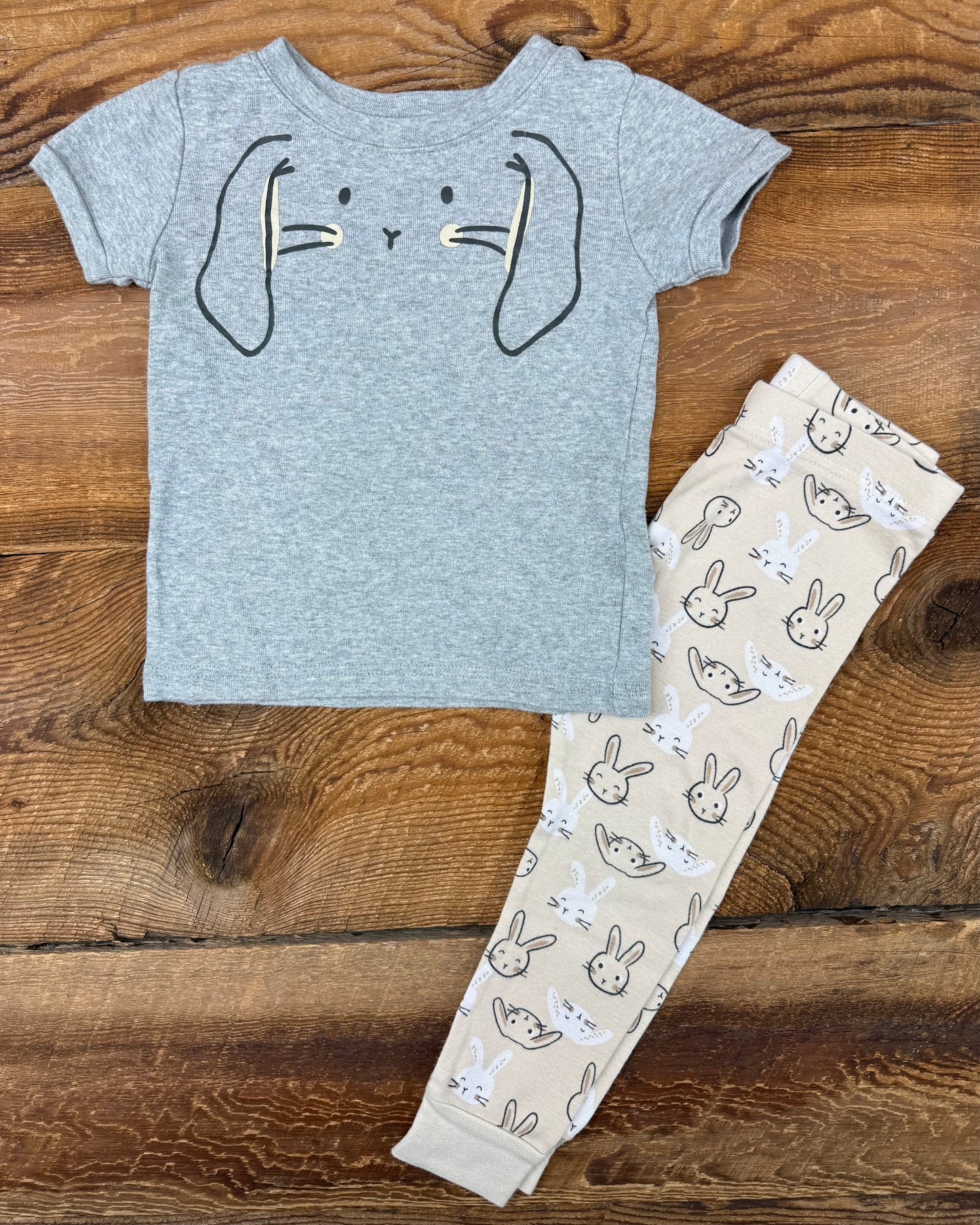 Old Navy 2T Bunny Pajamas