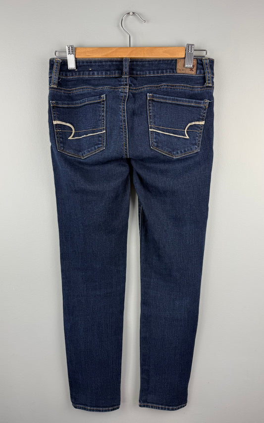 American Eagle Women’s 0 Short Skinny Jean