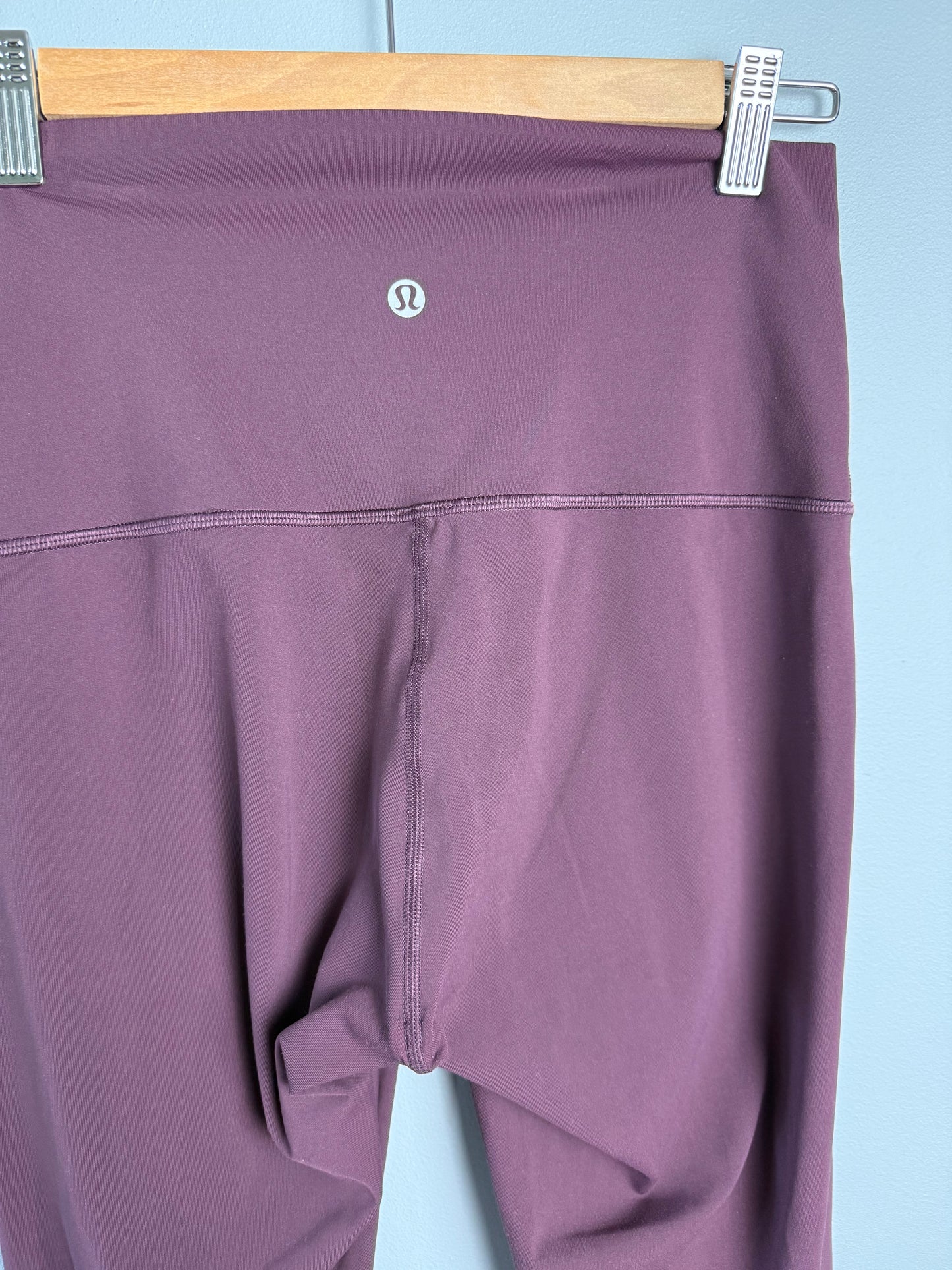 Lululemon Women’s 8 Align Legging