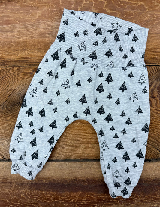 H&M 4-6M Tree Pant
