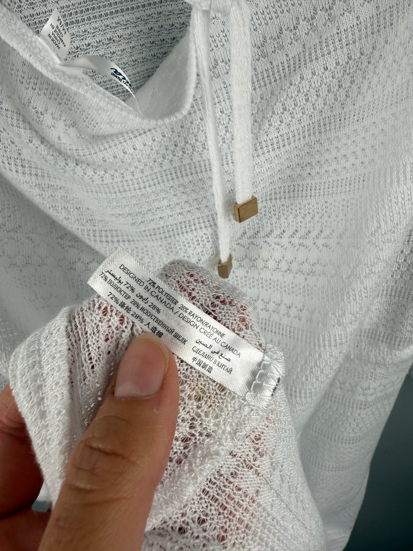 La Vie en Rose Women’s Medium Beach Cover up