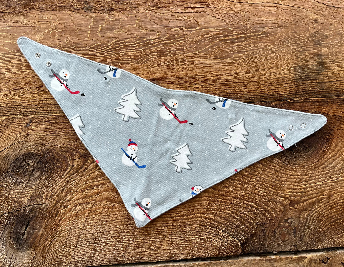 Indigo Baby 0-12M Hockey Snowman Bandana Bib