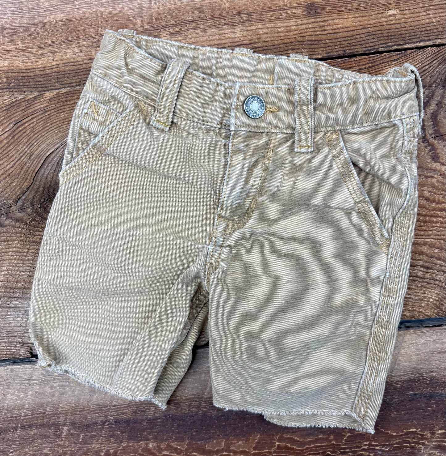 Gap 18-24M Short