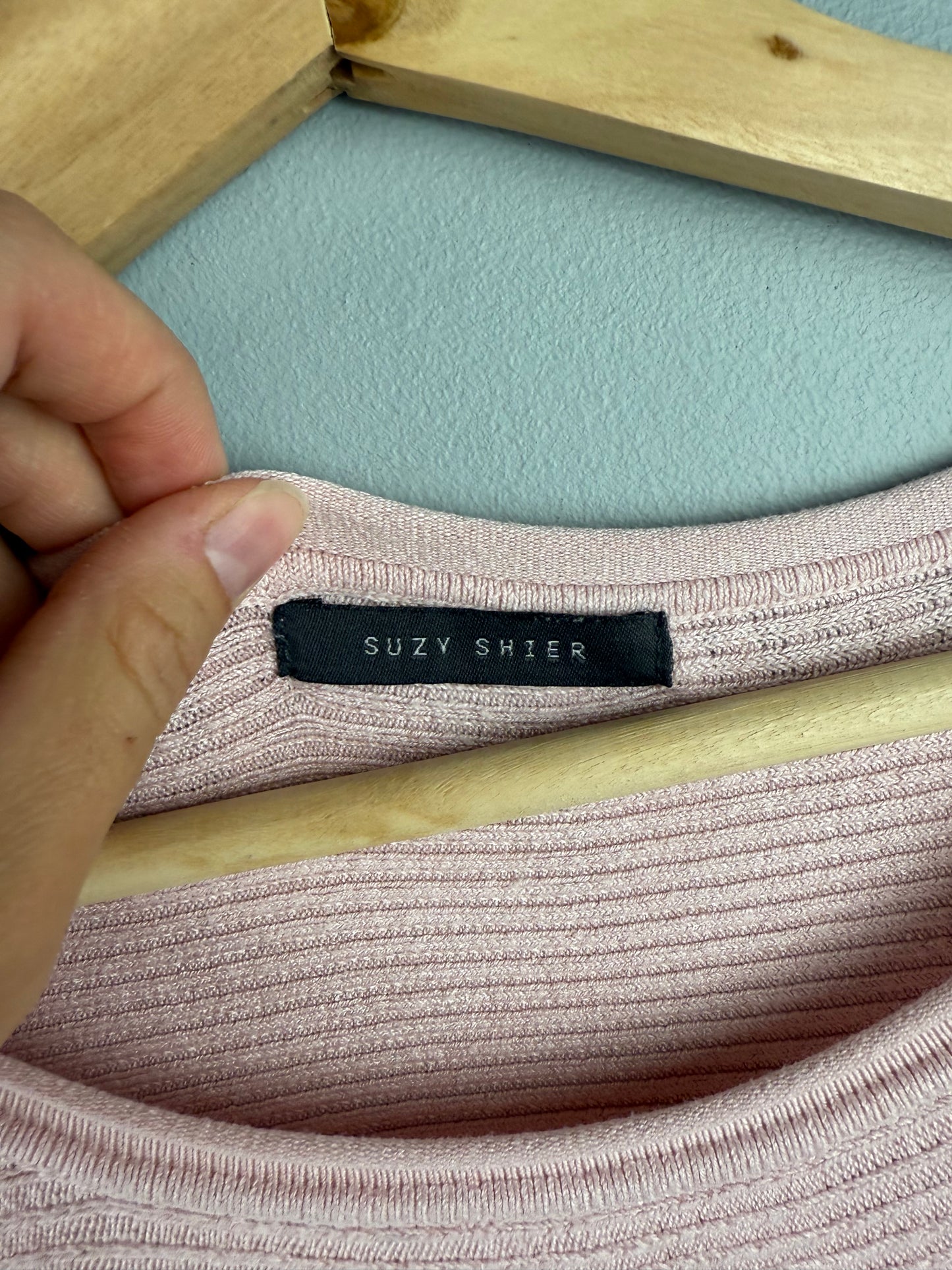 Suzy Shier Women’s XL Ribbed Sweater