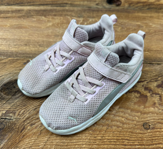 Puma 10C Running Shoe