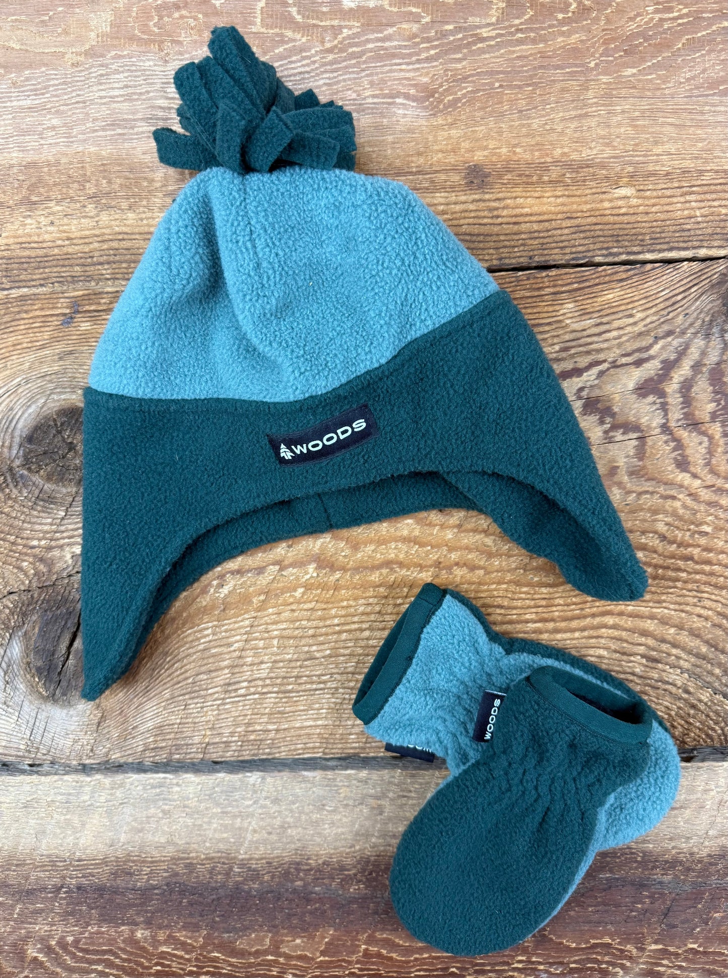 Woods 0-6M Fleece Hat & Mittens